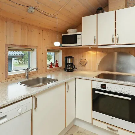 6 Person In Ringk Bing 度假居